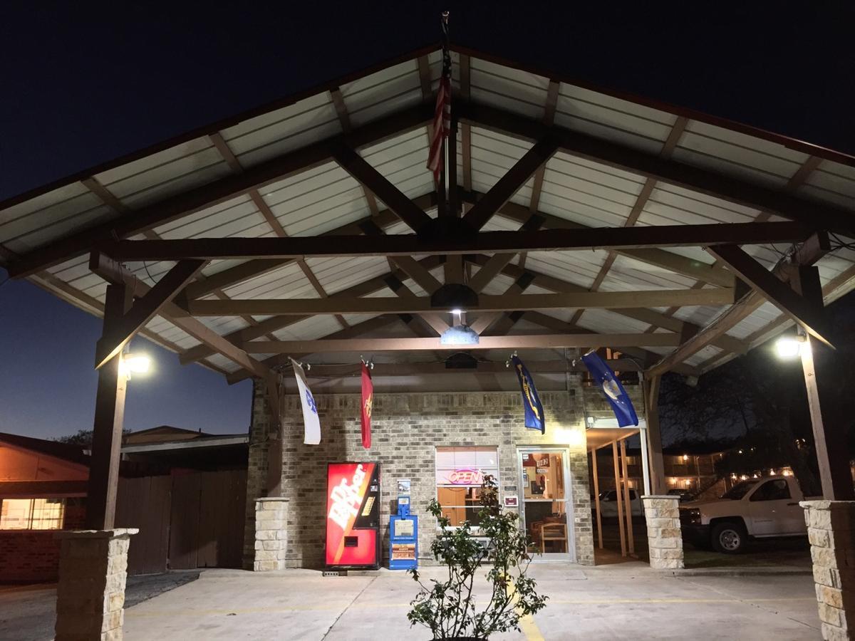 Ranch House Inn & Suites Temple Exterior foto
